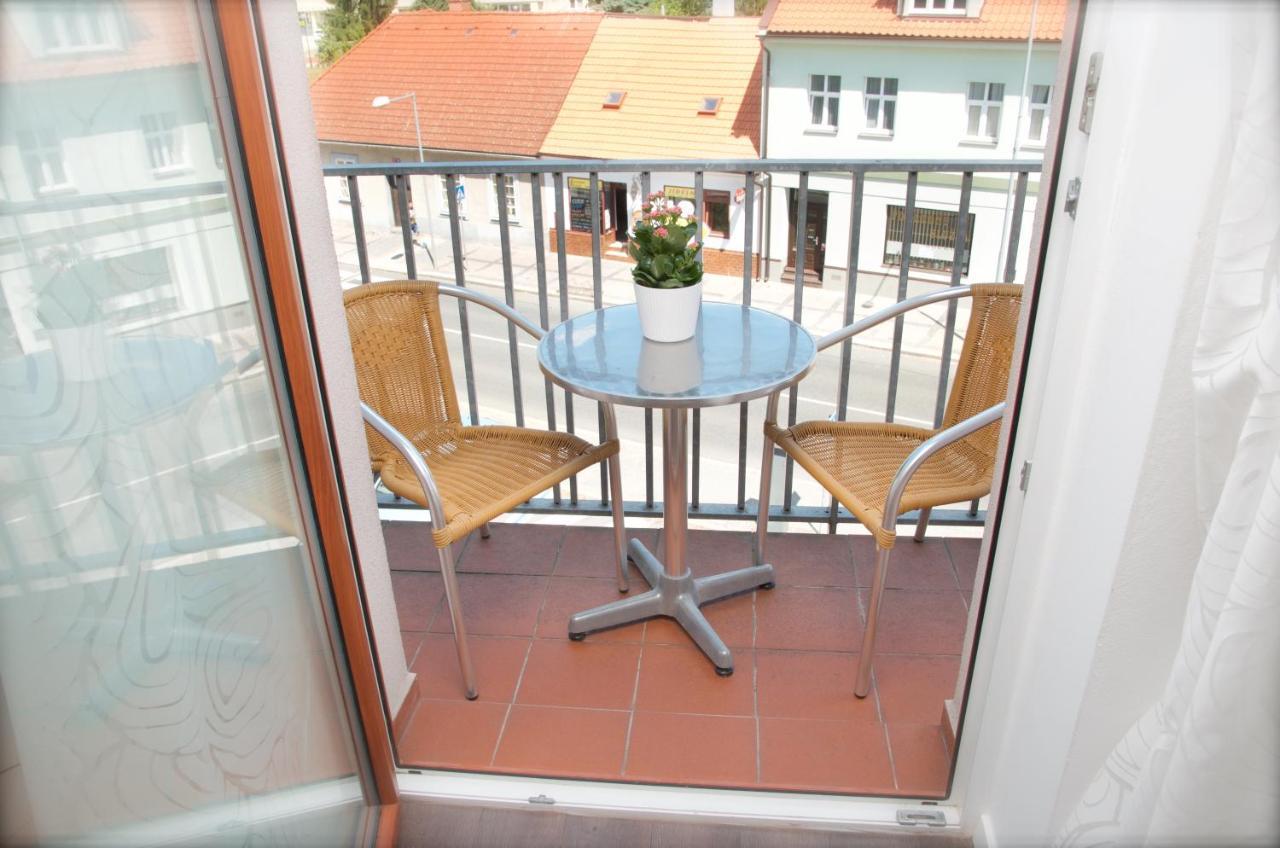 Apartment Husova Podebrady Exterior photo